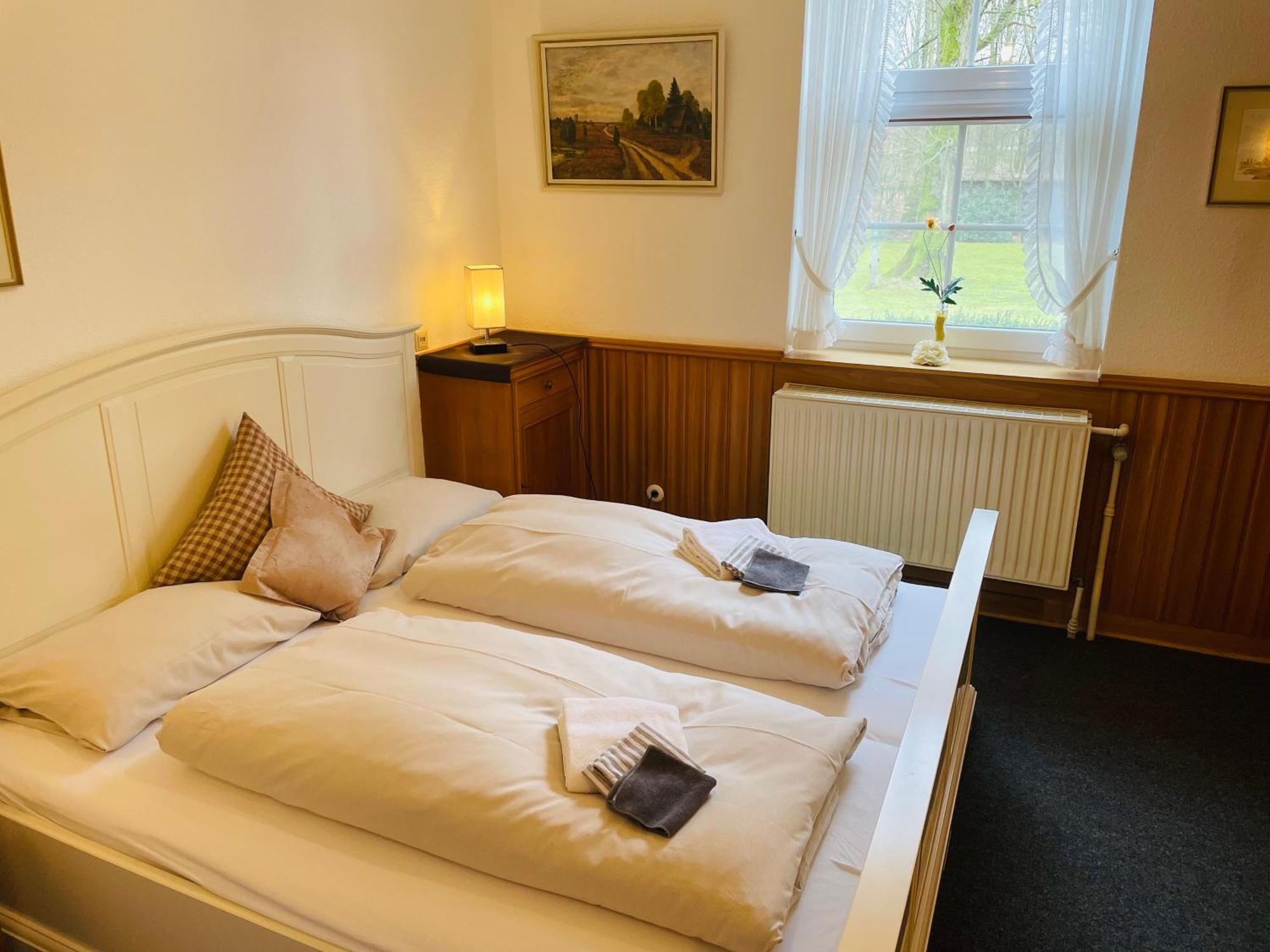 Haus Heidetal Bed & Breakfast บิสพิงเงน ภายนอก รูปภาพ