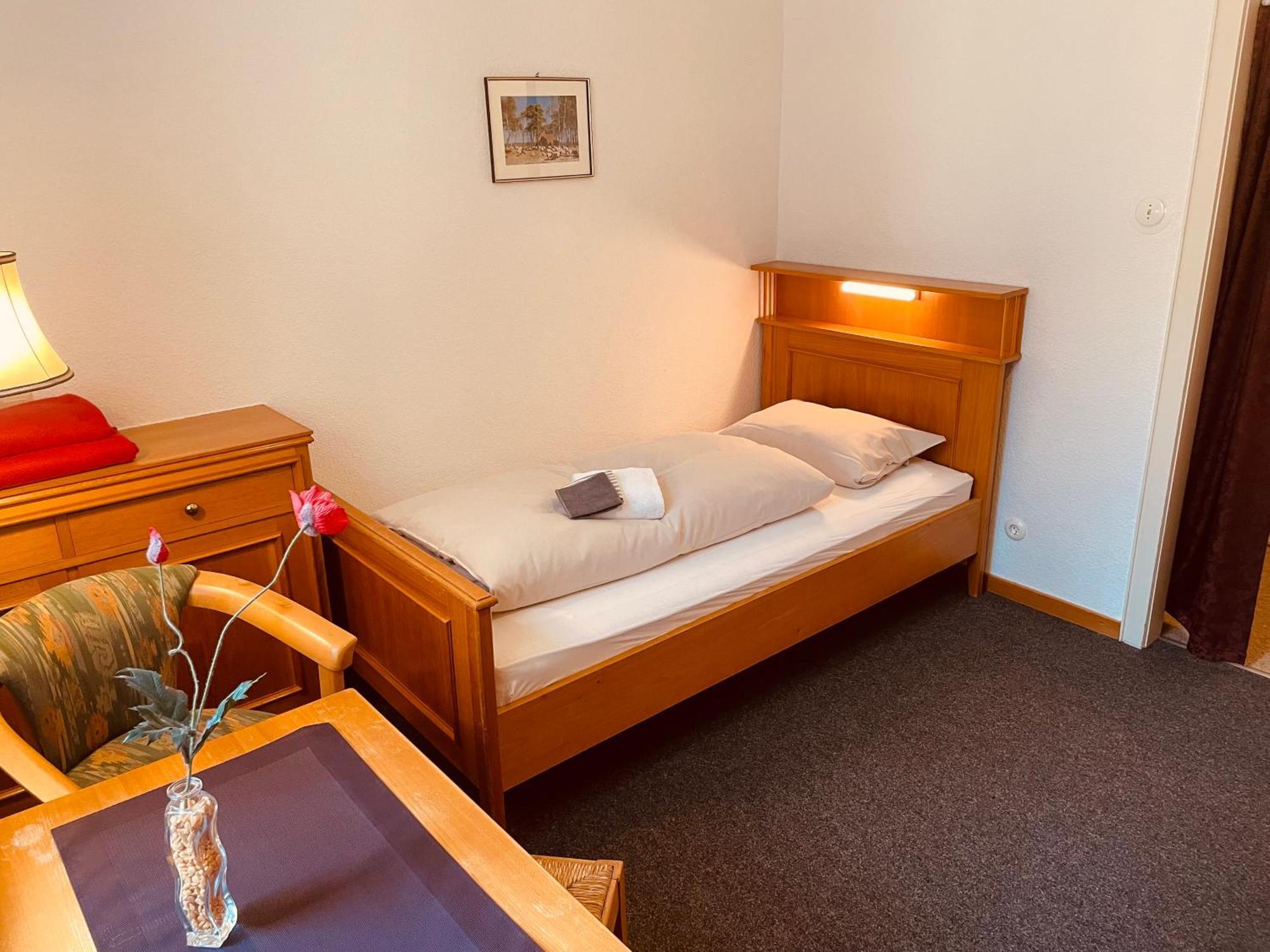 Haus Heidetal Bed & Breakfast บิสพิงเงน ภายนอก รูปภาพ