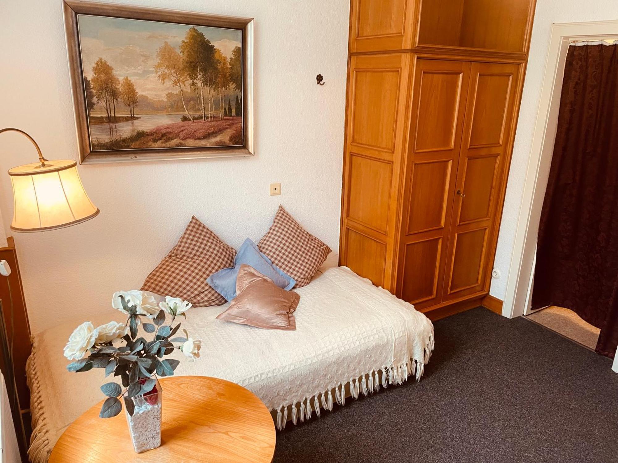 Haus Heidetal Bed & Breakfast บิสพิงเงน ภายนอก รูปภาพ